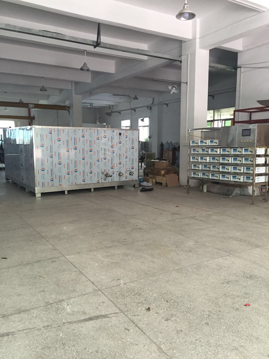 大型汽车配件超声波清洗机生产完毕待出货