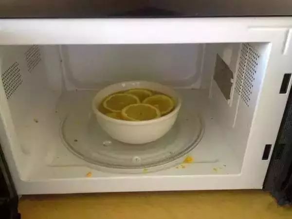紧急提醒：家里这两样东西千万不要混在一起用(图3)